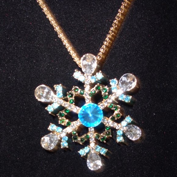 BLUE Crystal Snowflake NECKLACE OR PIN - Picture 4 of 4